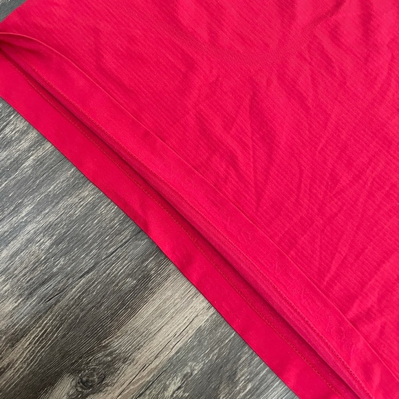 Lululemon Swiftly Tech Racerback - Picture 6 of 7